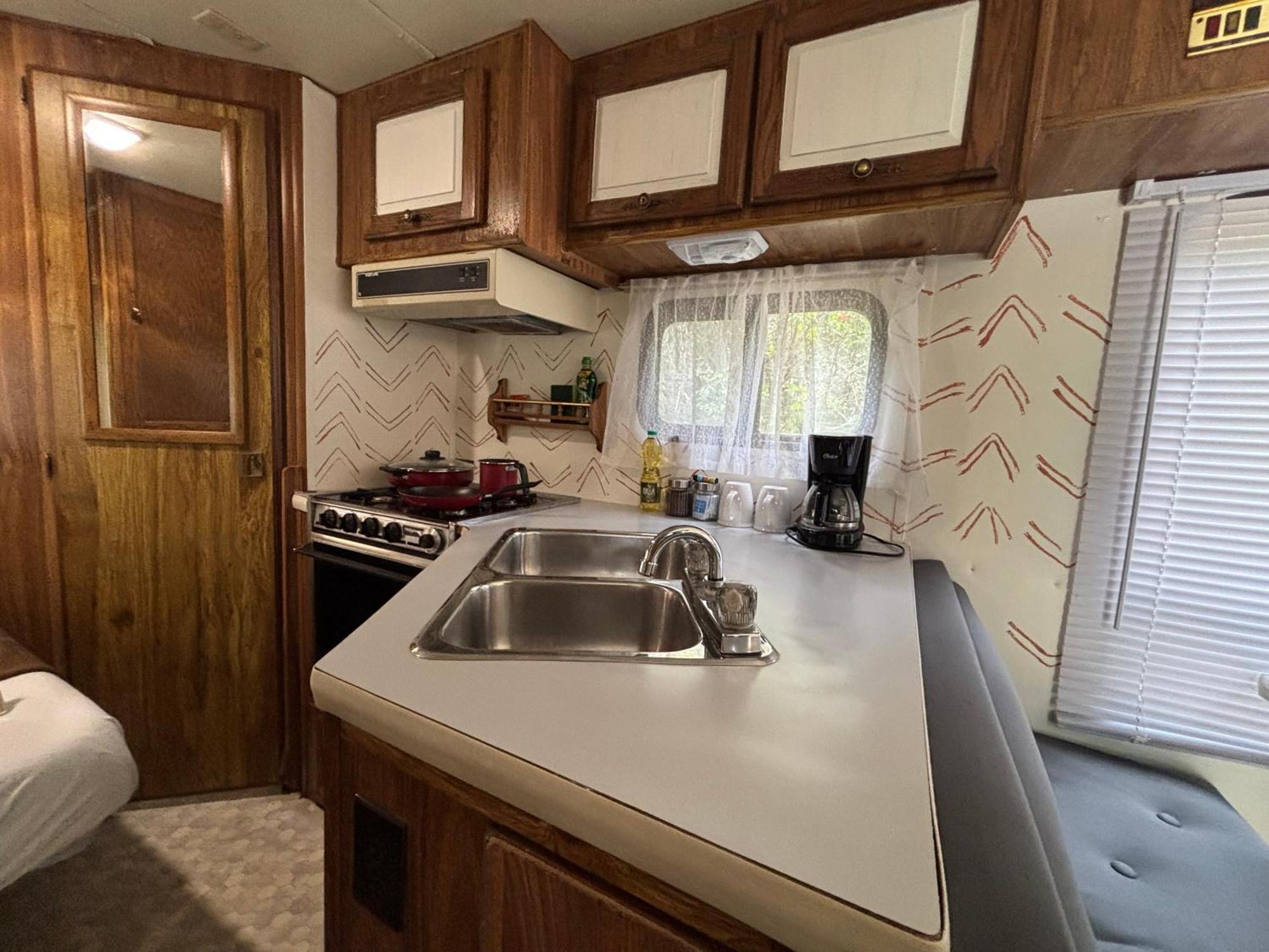 מלון אשפלוכיל Momotoh Camper מראה חיצוני תמונה